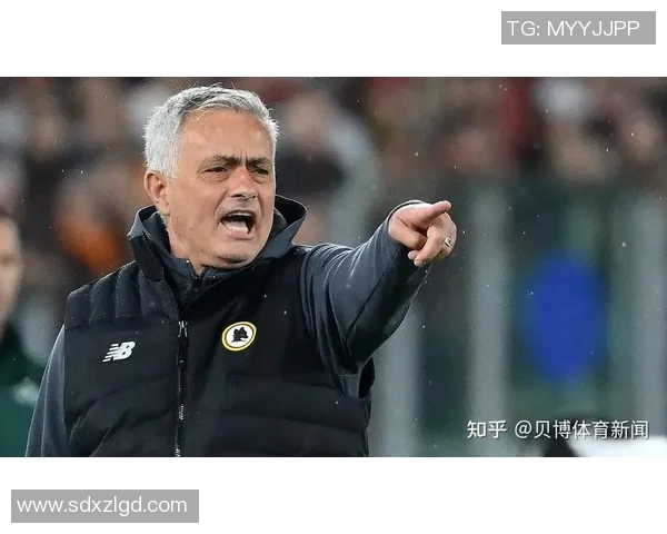 国际足球明星畅谈职业生涯与未来展望揭秘背后的故事与心路历程