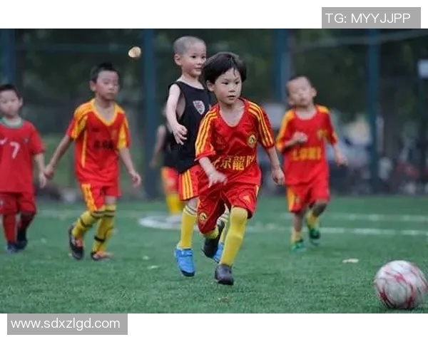 如何以最优惠的价格购买足球明星周边产品和装备